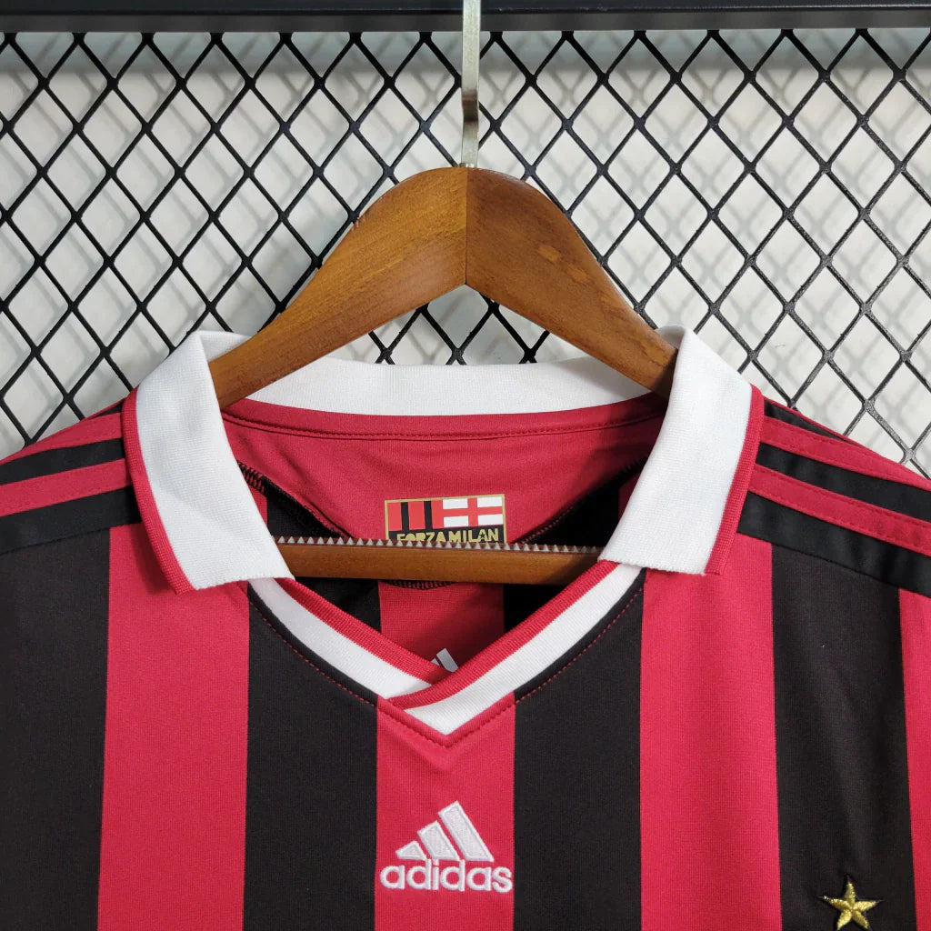 Camisa Retrô Milan I Adidas 2009/10 Manga Longa Vermelho e Preto