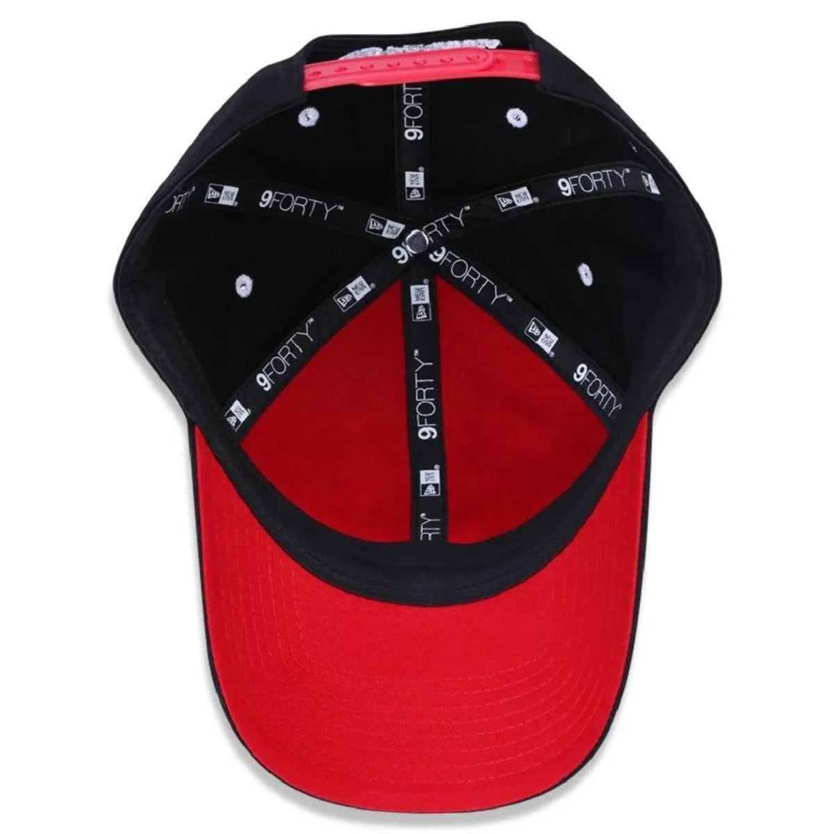 Boné New Era Aba Curva Vitória - Preto