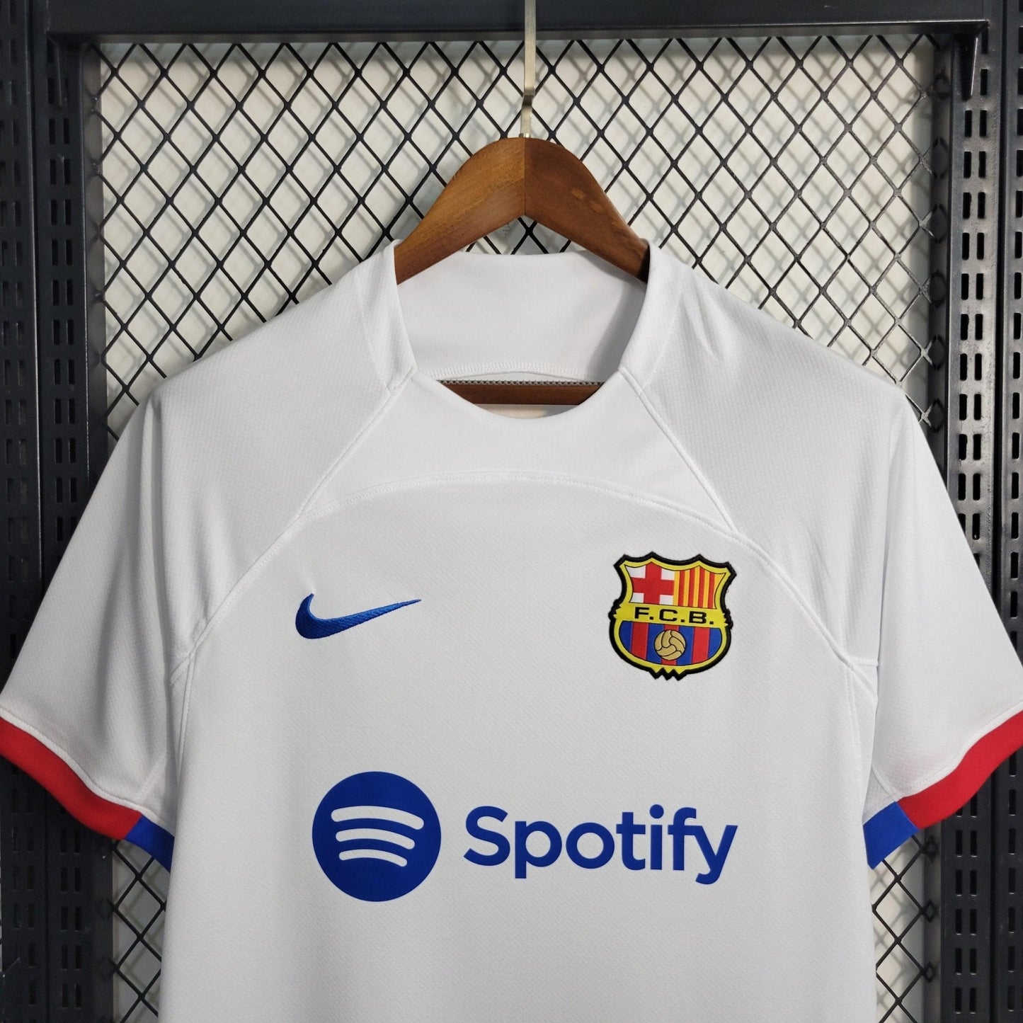 Camisa Barcelona II 22/23 - Nike Torcedor Masculina- Branca