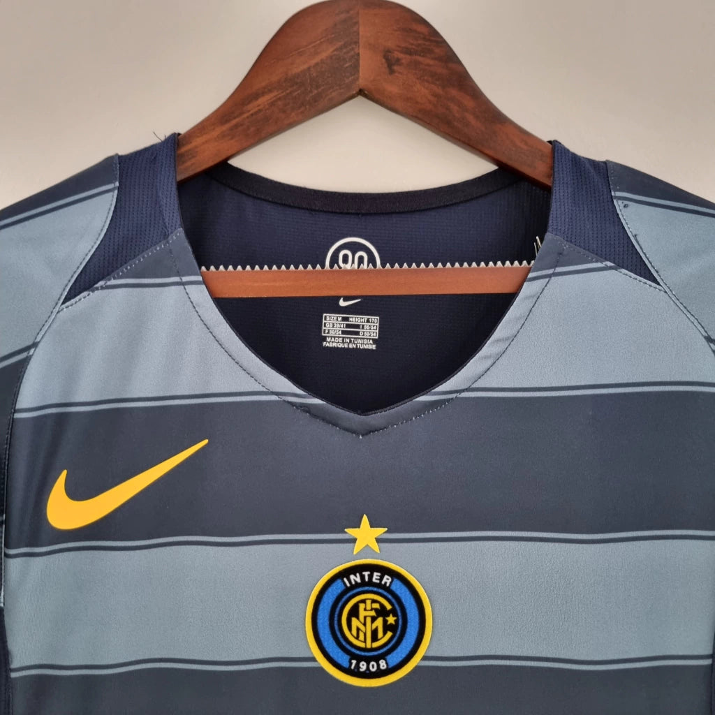 Camisa Inter de Milão Retrô Terceira Third III 04/05 Torcedor Masculina - Cinza