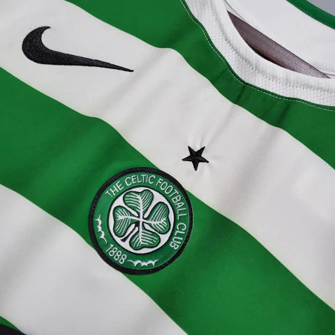 Camisa Celtic Retrô Titular Home I 05/06 Torcedor Nike Masculina - Verde e Branco