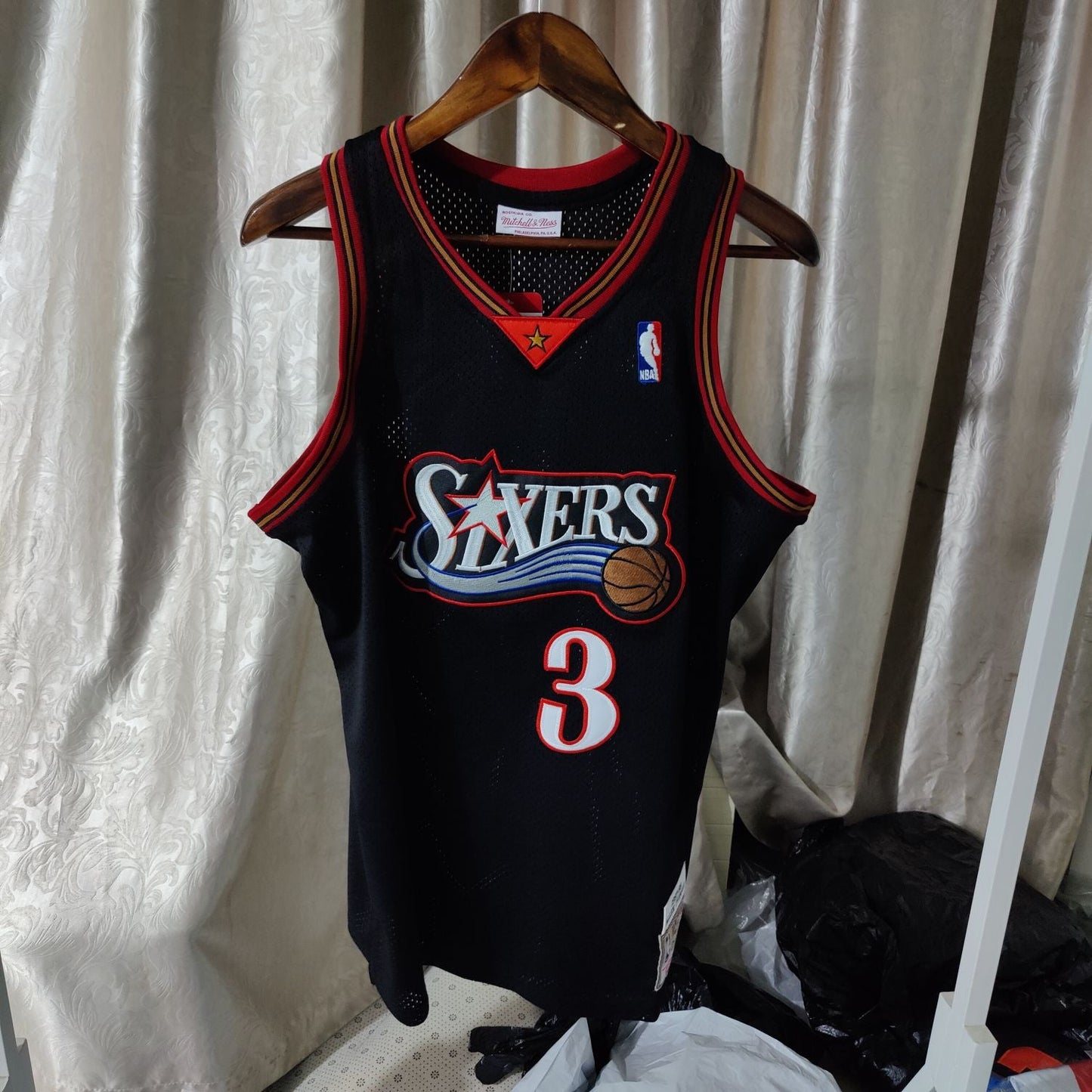 Regata Authentic Philadelphia 76ers Allen Iverson 1997/98