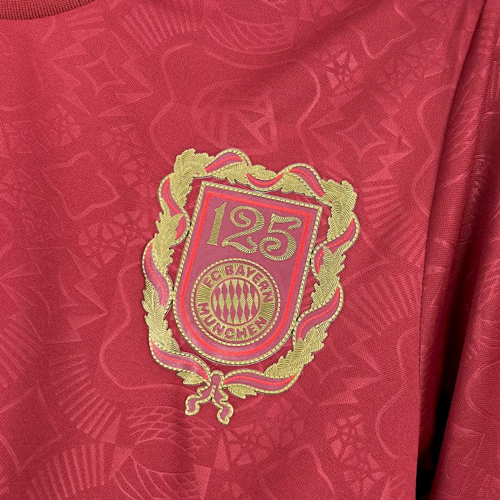 Bayern De Munique 125 anos - Adidas Torcedor Masculina - Edição Especial - Vermelha