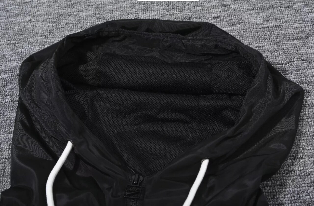 Agasalho Corta vento PSG 2023/24 - Preto