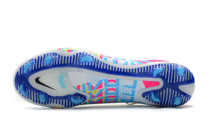 Chuteira Nike Phantom GT2 Elite Campo