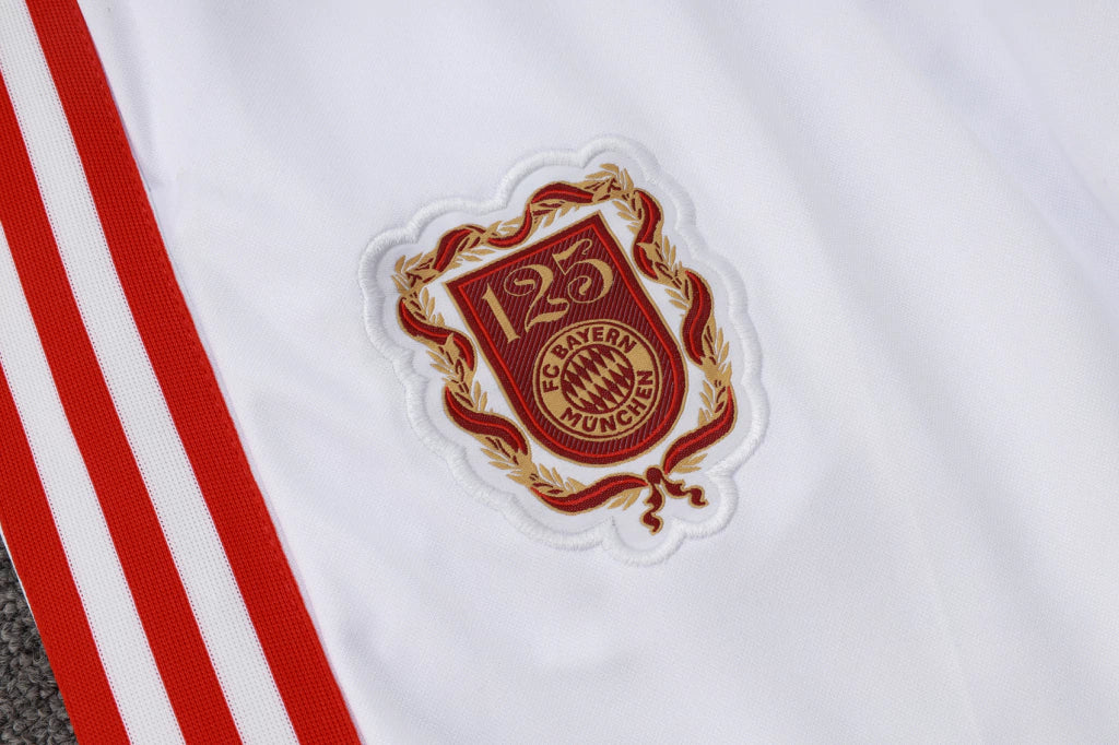 Bayern de Munichen - Conjunto de Treino - Agasalho 25/26 Masculina - Branco
