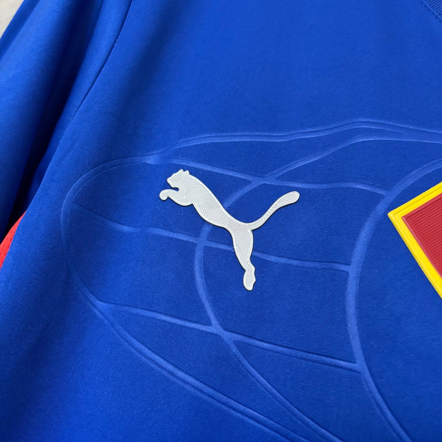 Camisa Bahia Edição Especial 25/26 - Vermelho e Azul Puma Superman