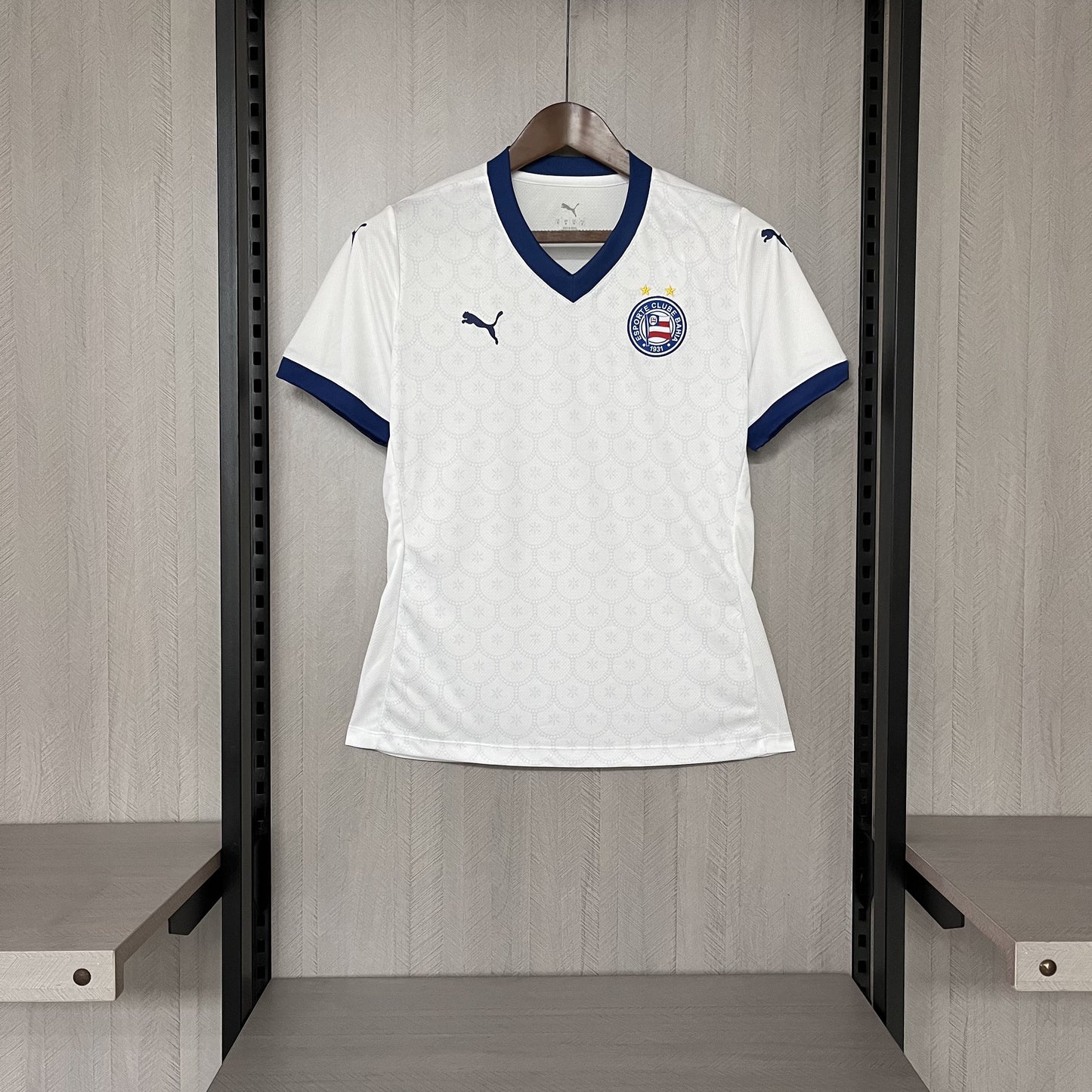 Camisa Bahia Titular 25/26 - Branca Puma Versão Feminina Baby Look